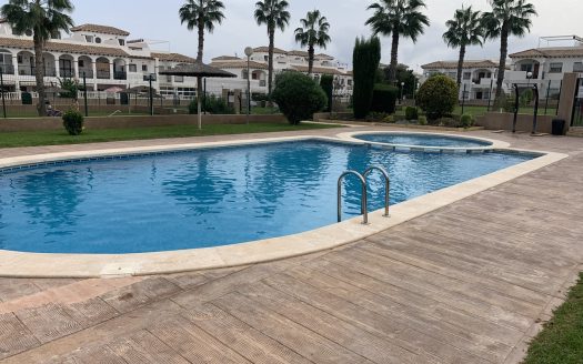 Town House for sale in Punta Prima