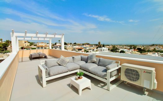 Bungalow for sale in Villamartin