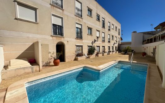 Apartment for sale in Jacarilla