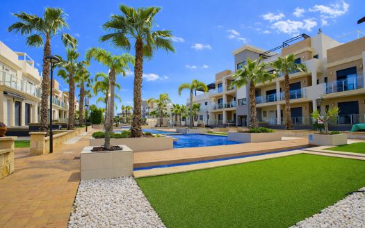 Townhouse for sale in Orihuela Costa