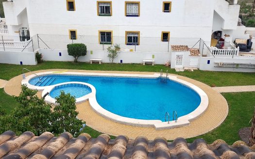 Penthouse for sale in Vistabella Golf