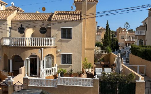 Semi-detached house for sale in Orihuela Costa