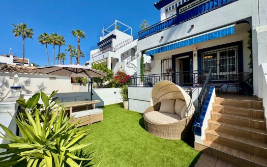 Bungalow for sale in Orihuela Costa