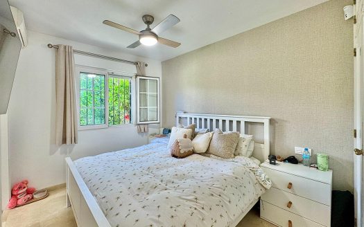 Bungalow for sale in Orihuela Costa