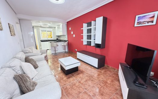 Bungalow for sale in San Miguel De Salinas