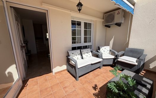 Townhouse for sale in Las Ramblas Golf