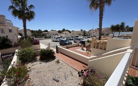 Townhouse for sale in Las Ramblas Golf