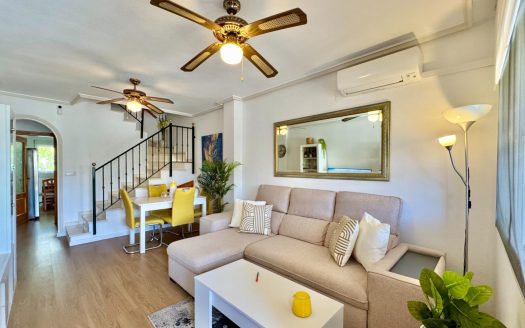 Terraced house for sale in Orihuela Costa