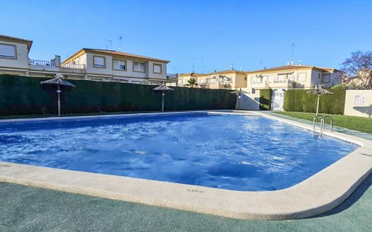 Bungalow for sale in Orihuela Costa