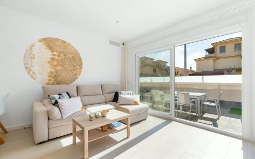 Villa for sale in Pilar de la Horadada