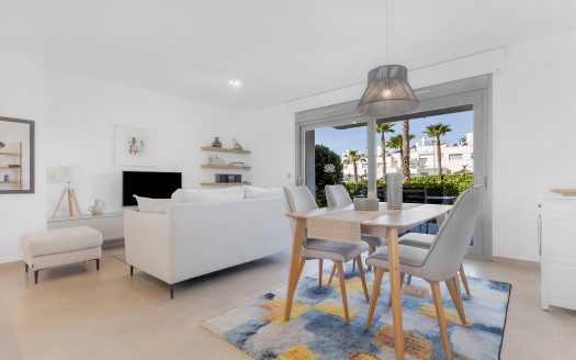 Apartment / flat for sale in Vistabella Golf