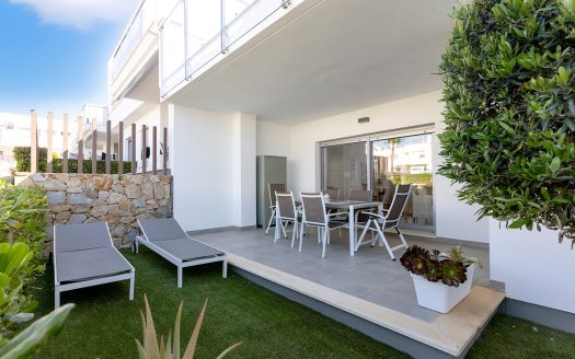 Apartment / flat for sale in Vistabella Golf