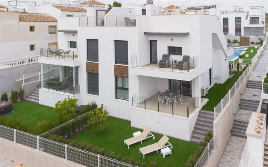 Apartment / flat for sale in Vistabella Golf