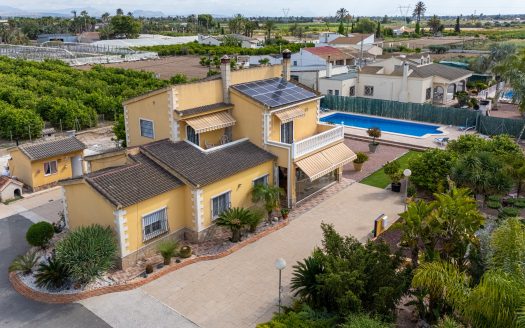 Detached Villa for sale in Elche