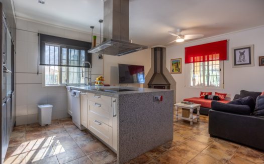 Detached Villa for sale in Elche