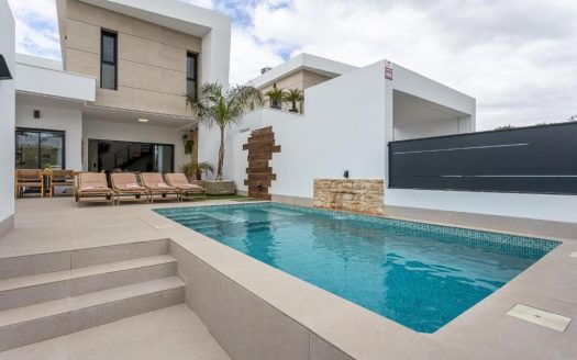 Detached Villa for sale in Dolores