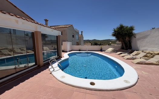 Villa for sale in Torremendo