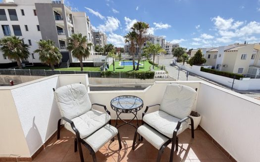 Apartment for sale in Villamartin