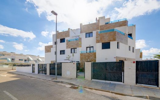 house for sale in Villamartin