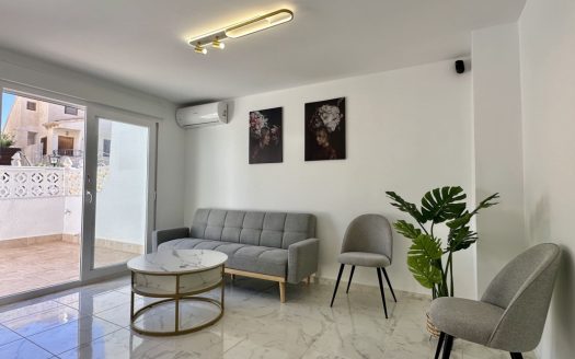 Townhouse for sale in Torrevieja