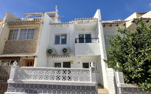 Townhouse for sale in Torrevieja