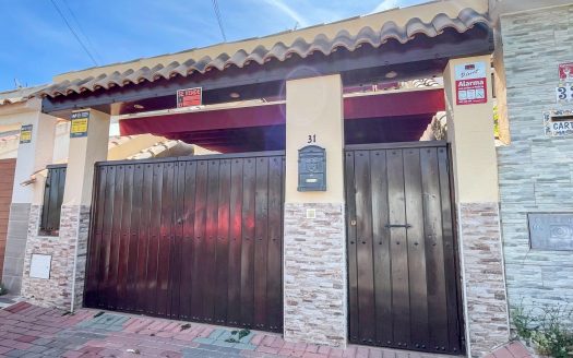 Townhouse for sale in Torrevieja