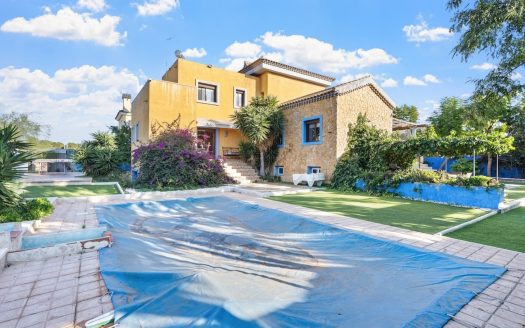 Villa for sale in Santa Pola