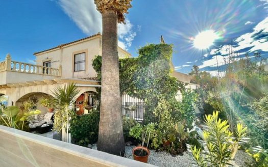 Quad House for sale in Playa Flamenca