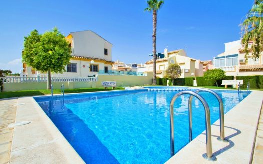 Townhouse for sale in Playa Flamenca