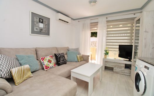 Bungalow for sale in Villamartin