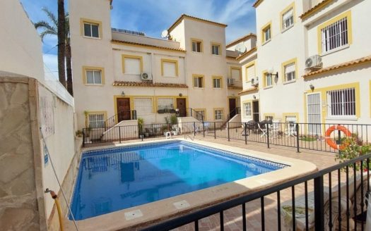 Townhouse for sale in Torremendo