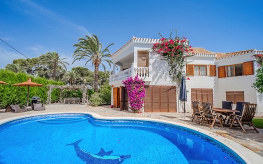 Villa for sale in Cabo Roig