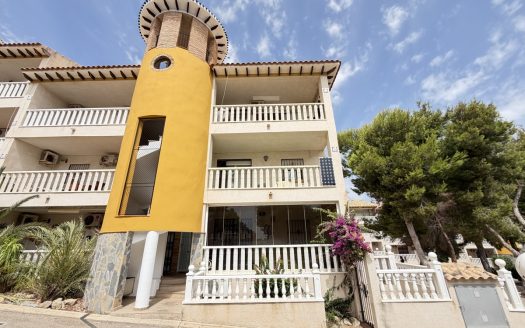 Apartment for sale in Villamartin