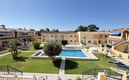 Apartment for sale in Villamartin