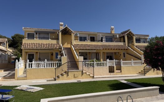 Apartment for sale in Villamartin
