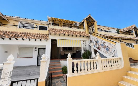 Apartment for sale in Villamartin