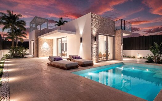 Exclusive New Build Villas with Private Pool Near the Beach in Los Alcazares