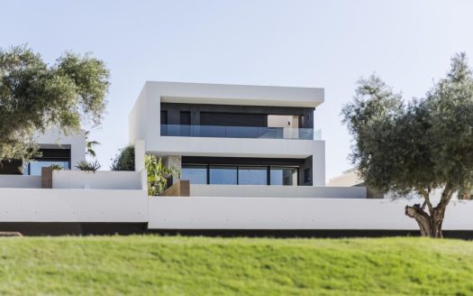 Exclusive New Build Frontline Golf Villas at La Finca Golf Resort