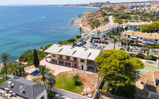 Villa for sale in Orihuela Costa