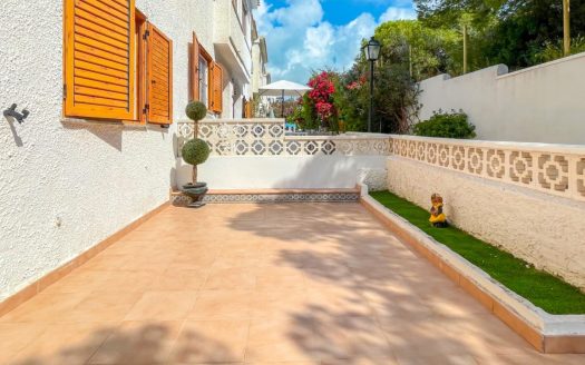 Townhouse for sale in Orihuela Costa