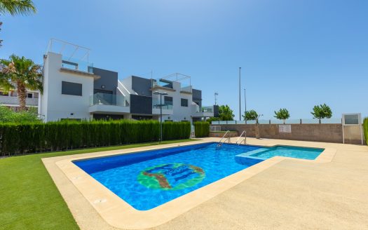 Apartment / flat for sale in Pilar de la Horadada
