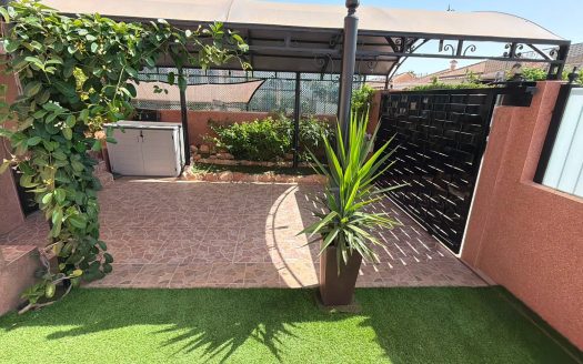 Detached Villa for sale in Los Montesinos