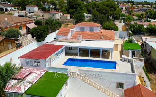 Country House for sale in Albatera