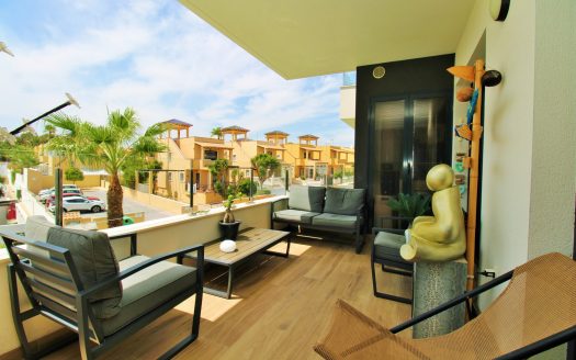 Apartment for sale in Villamartin