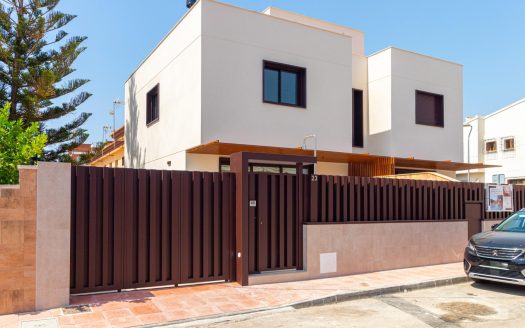 Villa for sale in Santiago de la ribera