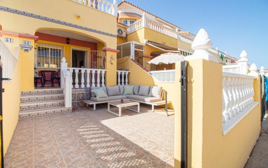 Terraced house for sale in Orihuela Costa