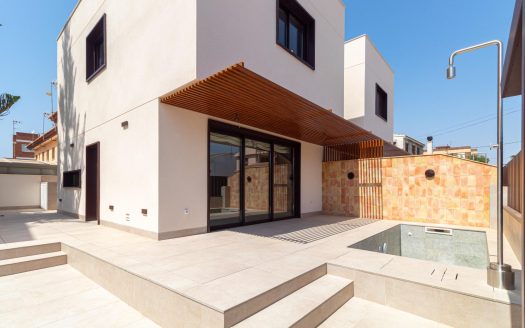Villa for sale in Santiago de la ribera