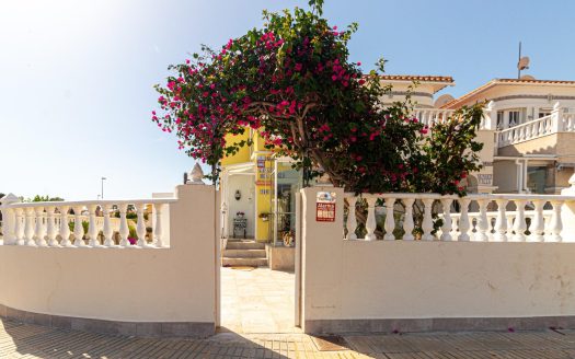 Terraced house for sale in Orihuela Costa