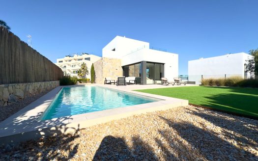 Villa for sale in Orihuela