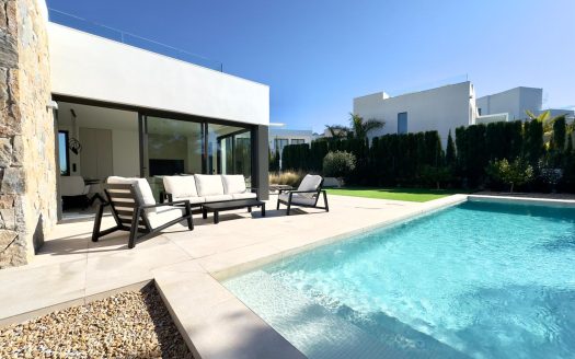Villa for sale in Orihuela